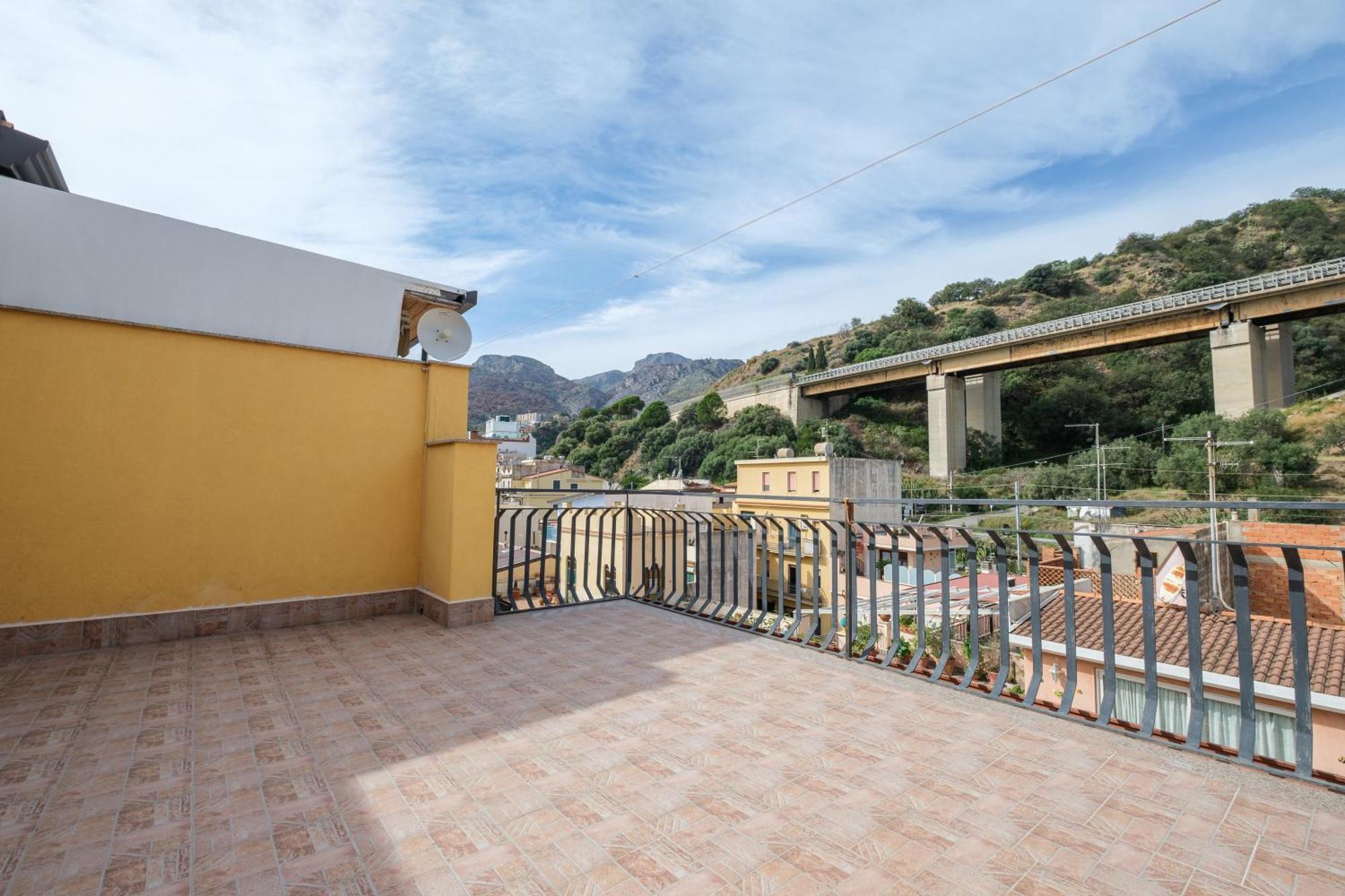 Casa Del Girasole Villa Letojanni Exterior photo